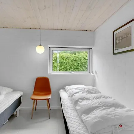 Cozy In With House Sea View Dom wakacyjny Sjolund